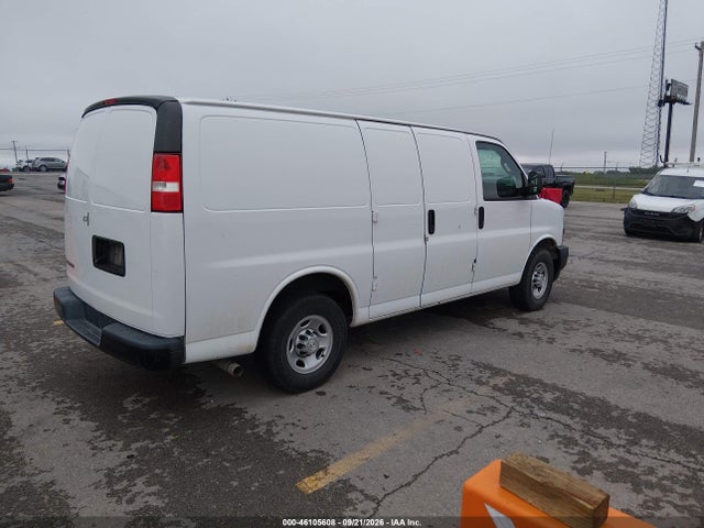 46105608 :رقم المزاد ، 1GCWGAFP8L1222672 vin ، 2020 Chevrolet Express Cargo Rwd 2500 Regular Wheelbase Wt مزاد بيع