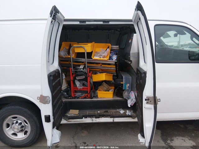 46105608 :رقم المزاد ، 1GCWGAFP8L1222672 vin ، 2020 Chevrolet Express Cargo Rwd 2500 Regular Wheelbase Wt مزاد بيع