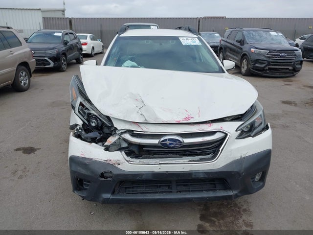 46105643 :رقم المزاد ، 4S4BTACC2L3156390 vin ، 2020 Subaru Outback Premium مزاد بيع