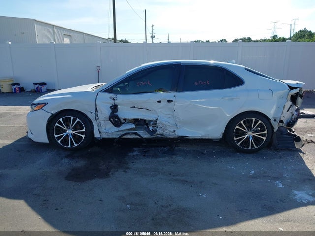 Продаж на аукціоні авто 2019 Toyota Camry Se, vin: 4T1B11HK0KU169704, номер лоту: 46105646