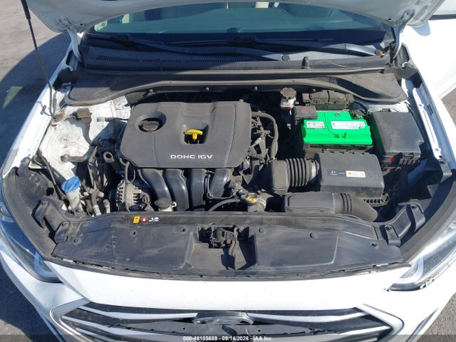 Hyundai Elantra Value Edition 2018 5NPD84LF2JH315419 Image 10