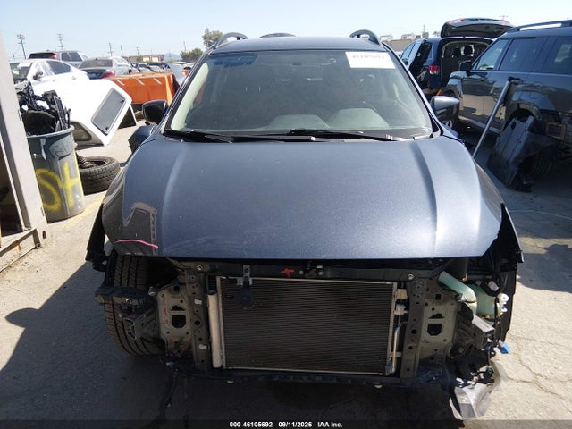 46105692 :رقم المزاد ، JF2GTABC1JH255196 vin ، 2018 Subaru Crosstrek 2.0i Premium مزاد بيع