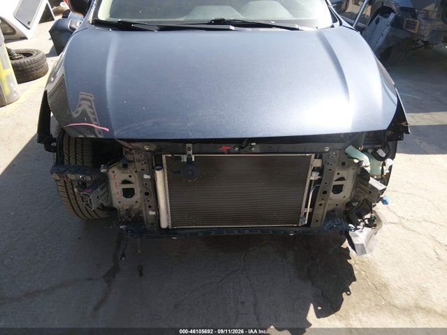 46105692 :رقم المزاد ، JF2GTABC1JH255196 vin ، 2018 Subaru Crosstrek 2.0i Premium مزاد بيع