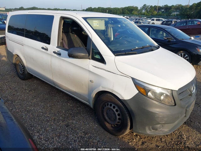 46105709 :رقم المزاد ، WD4PG2EE8H3330995 vin ، 2017 Mercedes-benz Metris مزاد بيع
