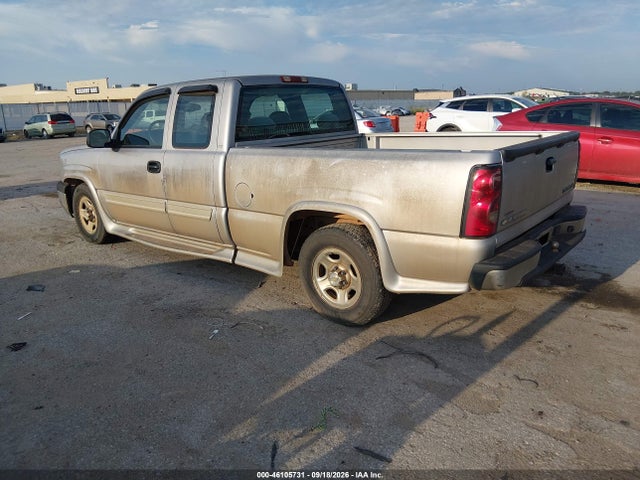 2004 Chevrolet Silverado 1500 Ls მანქანა იყიდება აუქციონზე, vin: 2GCEC19V241395150, აუქციონის ნომერი: 46105731