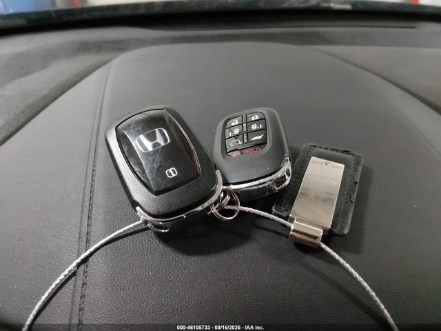2025 Honda Odyssey Touring მანქანა იყიდება აუქციონზე, vin: 5FNRL6H85SB035195, აუქციონის ნომერი: 46105733
