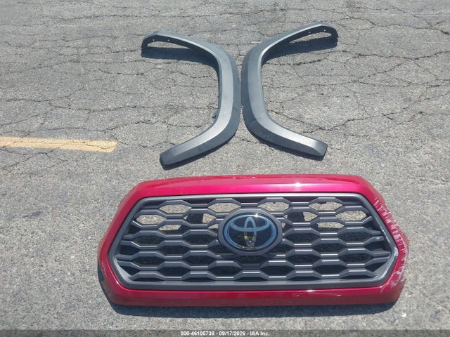 46105738 :رقم المزاد ، 3TMAZ5CN5MM152356 vin ، 2021 Toyota Tacoma Trd Off-road مزاد بيع