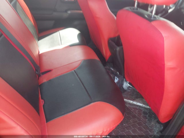46105738 :رقم المزاد ، 3TMAZ5CN5MM152356 vin ، 2021 Toyota Tacoma Trd Off-road مزاد بيع