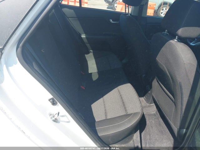 2020 Kia Rio S მანქანა იყიდება აუქციონზე, vin: 3KPA24AD3LE327592, აუქციონის ნომერი: 46105741