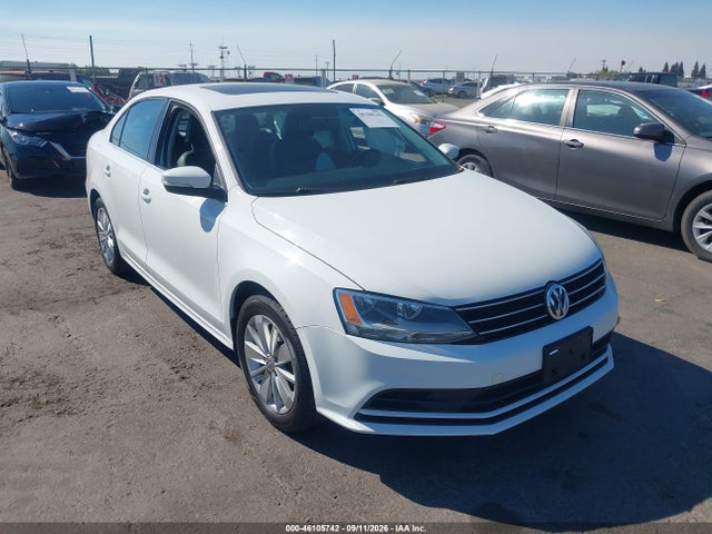 2015 Volkswagen Jetta 1.8t Se მანქანა იყიდება აუქციონზე, vin: 3VWD17AJ1FM417211, აუქციონის ნომერი: 46105742