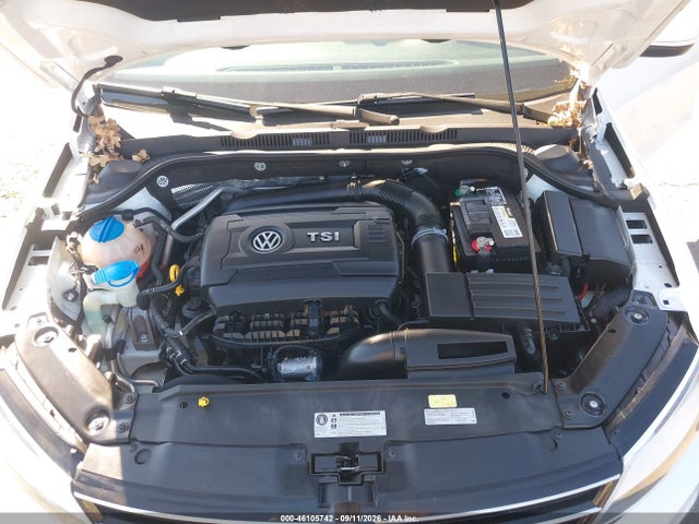 2015 Volkswagen Jetta 1.8t Se მანქანა იყიდება აუქციონზე, vin: 3VWD17AJ1FM417211, აუქციონის ნომერი: 46105742