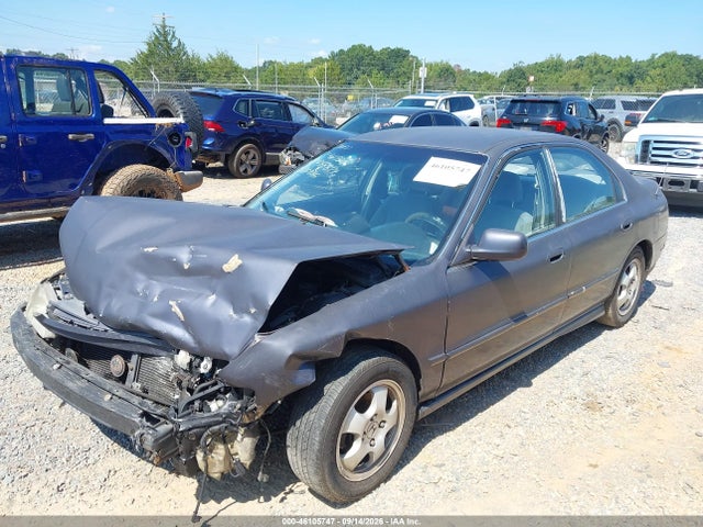 46105747 :رقم المزاد ، 1HGCD5632RA088879 vin ، 1994 Honda Accord Lx/ex مزاد بيع