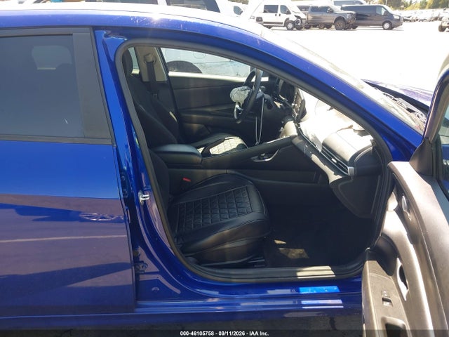 KMHLM4AG7NU335546 Hyundai ELANTRA SEL