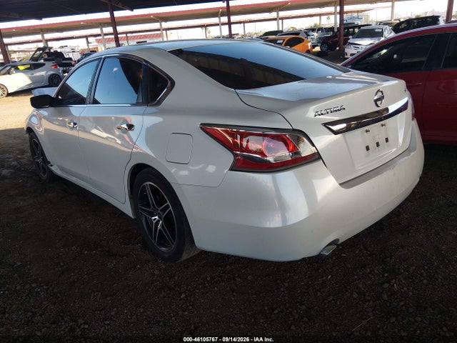 46105767 :رقم المزاد ، 1N4AL3AP7FN300080 vin ، 2015 Nissan Altima 2.5/2.5 S/2.5 Sl/2.5 Sv مزاد بيع