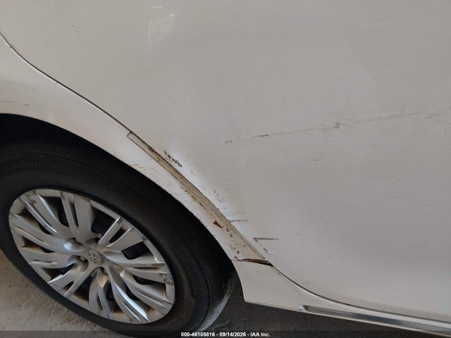 2014 Toyota Camry Le მანქანა იყიდება აუქციონზე, vin: 4T4BF1FK7ER406400, აუქციონის ნომერი: 46105816