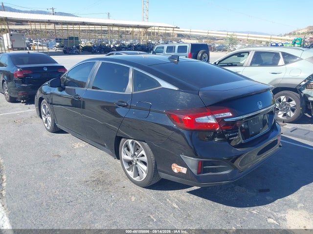 46105886 :رقم المزاد ، JHMZC5F36JC008549 vin ، 2018 Honda Clarity Plug-in Hybrid Touring مزاد بيع