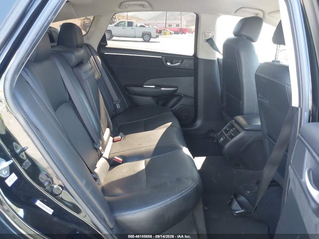 46105886 :رقم المزاد ، JHMZC5F36JC008549 vin ، 2018 Honda Clarity Plug-in Hybrid Touring مزاد بيع