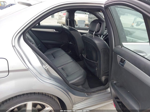 Продажа на аукционе авто 2013 Mercedes-benz C 250 Sport, vin: WDDGF4HB2DR248865, номер лота: 46105889