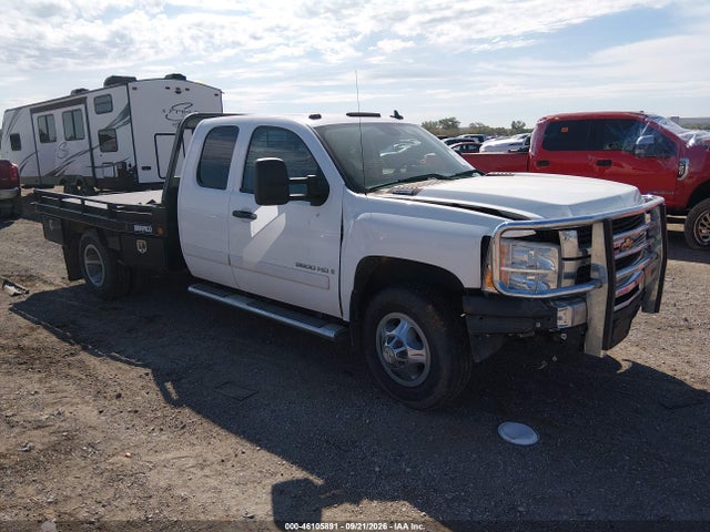 Продажа на аукционе авто 2008 Chevrolet Silverado 3500hd Chassis Lt1, vin: 1GBJC39K58E143062, номер лота: 46105891