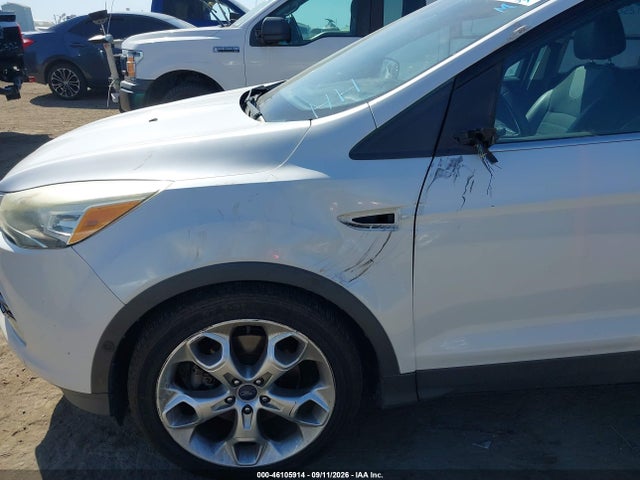 46105914 :رقم المزاد ، 1FMCU0J9XDUB64364 vin ، 2013 Ford Escape Titanium مزاد بيع