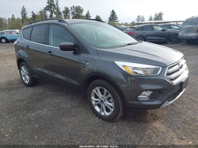 Aukcja sprzedaży 2018 Ford Escape Se, vin: 1FMCU9GD1JUC38802, numer aukcji: 46105918