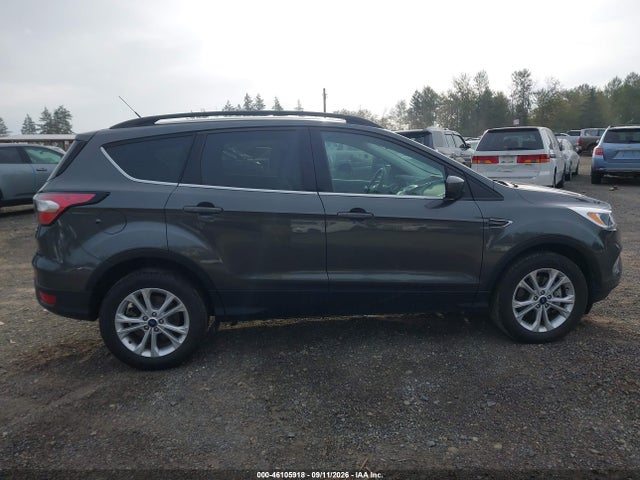 2018 Ford Escape Se მანქანა იყიდება აუქციონზე, vin: 1FMCU9GD1JUC38802, აუქციონის ნომერი: 46105918