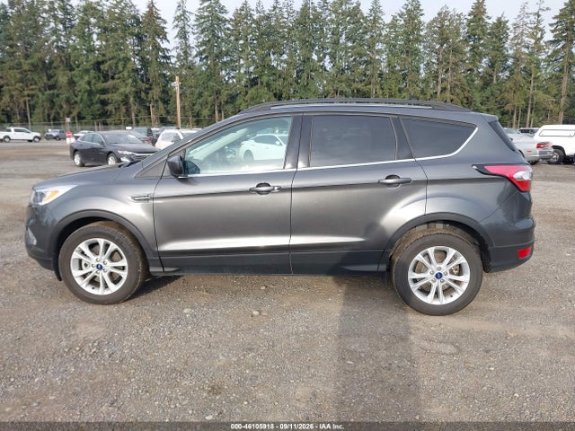 2018 Ford Escape Se მანქანა იყიდება აუქციონზე, vin: 1FMCU9GD1JUC38802, აუქციონის ნომერი: 46105918