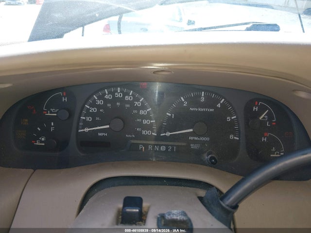 Продаж на аукціоні авто 1999 Lincoln Navigator, vin: 5LMPU28A3XLJ25927, номер лоту: 46105939