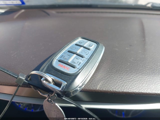 2017 Chrysler Pacifica Touring-l მანქანა იყიდება აუქციონზე, vin: 2C4RC1BGXHR665617, აუქციონის ნომერი: 46105972