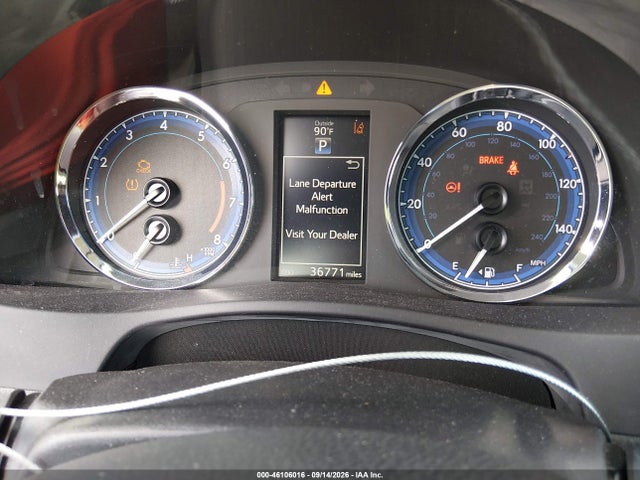 5YFBURHE8HP636622 Toyota COROLLA SE