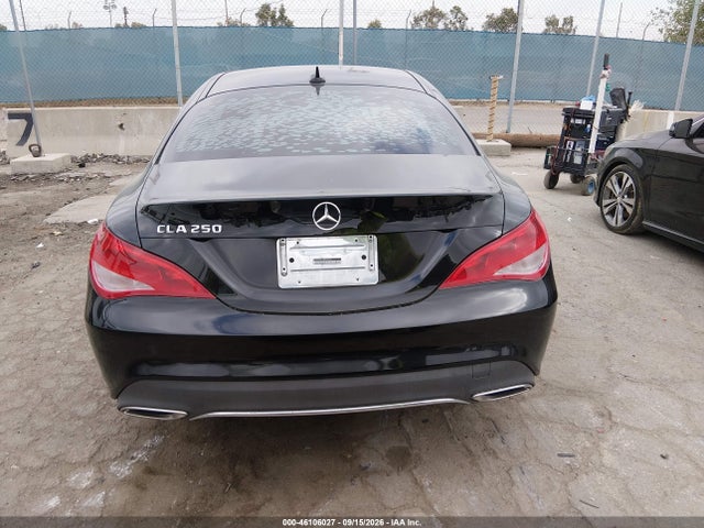 Mercedes-Benz CLA 250 2018 WDDSJ4EB1JN670755 Image 16