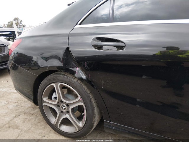 Mercedes-Benz CLA 250 2018 WDDSJ4EB1JN670755 Image 18