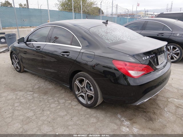 Mercedes-Benz CLA 250 2018 WDDSJ4EB1JN670755 Image 3