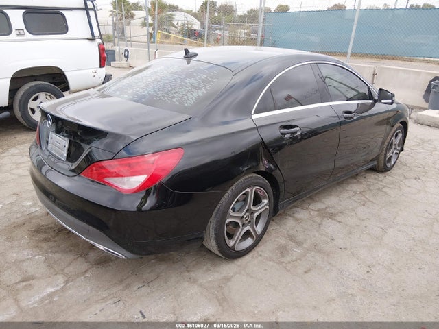 Mercedes-Benz CLA 250 2018 WDDSJ4EB1JN670755 Image 4