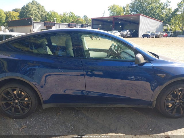 Продажа на аукционе авто 2022 Tesla Model Y Long Range Dual Motor All-wheel Drive, vin: 7SAYGDEE6NF418567, номер лота: 46106049