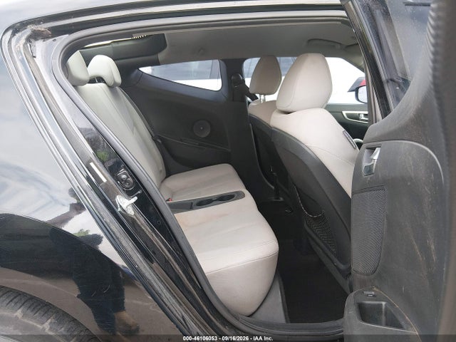 46106053 :رقم المزاد ، KMHTC6AD4DU172292 vin ، 2013 Hyundai Veloster Base W/gray مزاد بيع