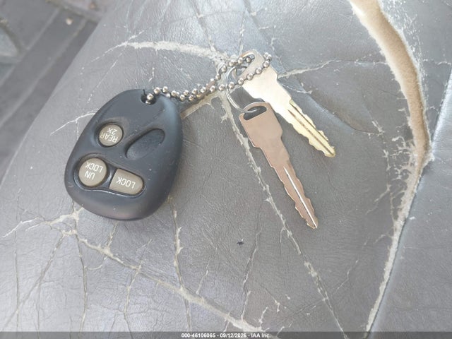 46106065 :رقم المزاد ، 1GNGK26J1WJ309197 vin ، 1998 Chevrolet Suburban 2500 مزاد بيع