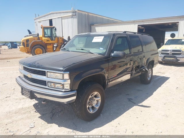 46106065 :رقم المزاد ، 1GNGK26J1WJ309197 vin ، 1998 Chevrolet Suburban 2500 مزاد بيع