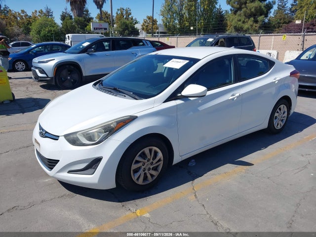 Hyundai ELANTRA SE 2016 5NPDH4AE4GH728428 Image 2