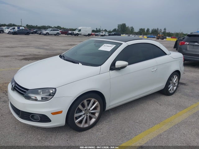 2015 Volkswagen Eos Komfort Edition მანქანა იყიდება აუქციონზე, vin: WVWBW8AH9FV001055, აუქციონის ნომერი: 46106092