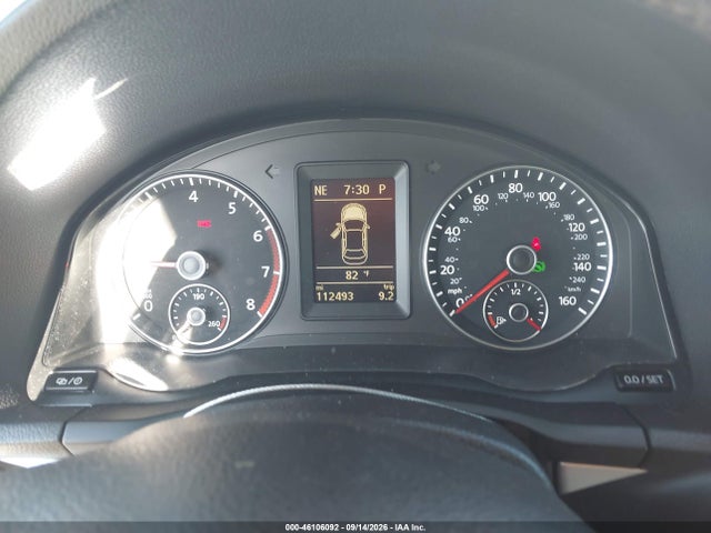 2015 Volkswagen Eos Komfort Edition მანქანა იყიდება აუქციონზე, vin: WVWBW8AH9FV001055, აუქციონის ნომერი: 46106092