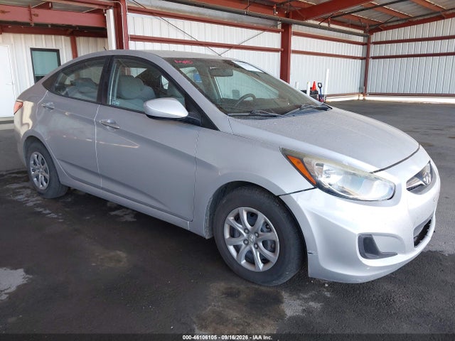 46106105 :رقم المزاد ، KMHCT4AE3DU537977 vin ، 2013 Hyundai Accent Gls مزاد بيع