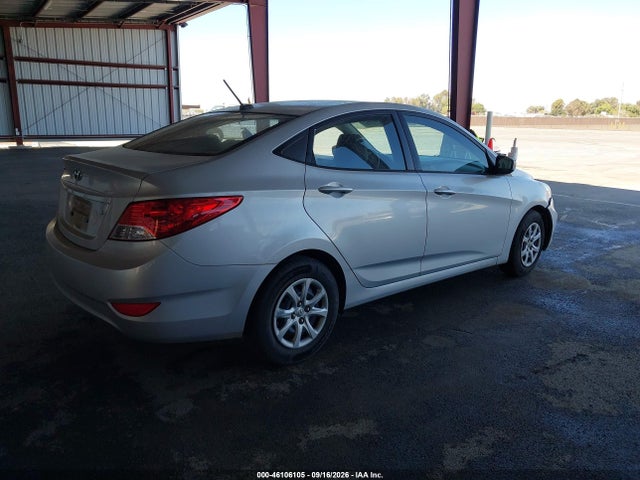 46106105 :رقم المزاد ، KMHCT4AE3DU537977 vin ، 2013 Hyundai Accent Gls مزاد بيع