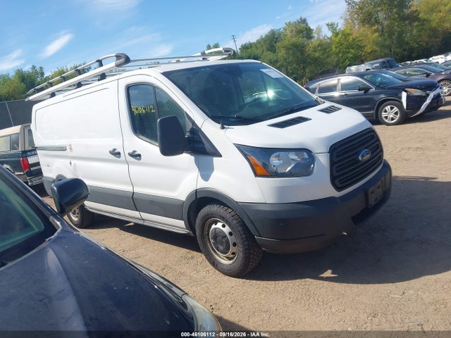 46106112 :رقم المزاد ، 1FTYE1YMXKKB86767 vin ، 2019 Ford Transit-150 مزاد بيع