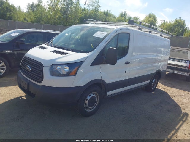 46106112 :رقم المزاد ، 1FTYE1YMXKKB86767 vin ، 2019 Ford Transit-150 مزاد بيع