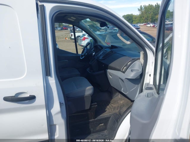 46106112 :رقم المزاد ، 1FTYE1YMXKKB86767 vin ، 2019 Ford Transit-150 مزاد بيع