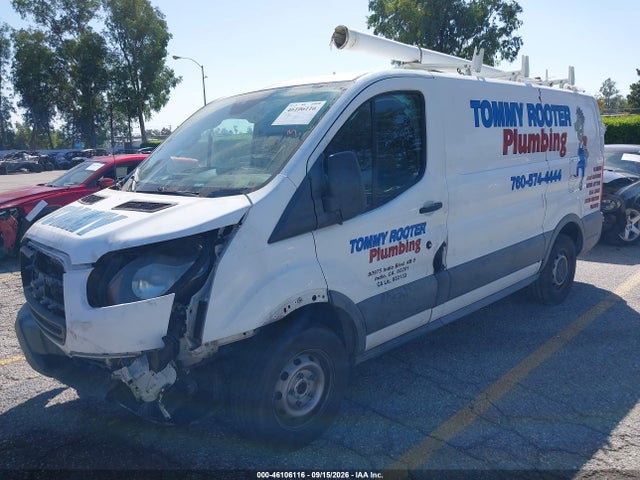 Ford Transit-150 2017 1FTYE1YM2HKB21243 Image 2