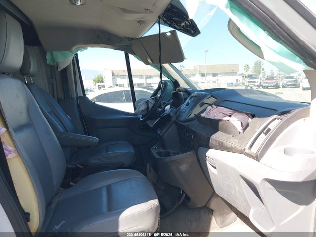 Ford Transit-150 2017 1FTYE1YM2HKB21243 Image 5