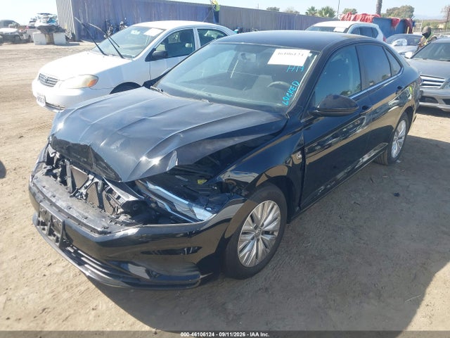 Volkswagen Jetta 2019 3VWC57BU5KM058593 Image 2