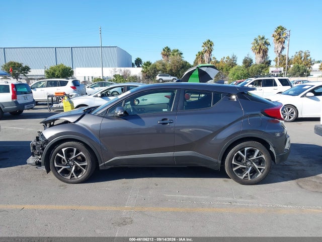 JTNKHMBX4K1022143 Toyota C-HR XLE
